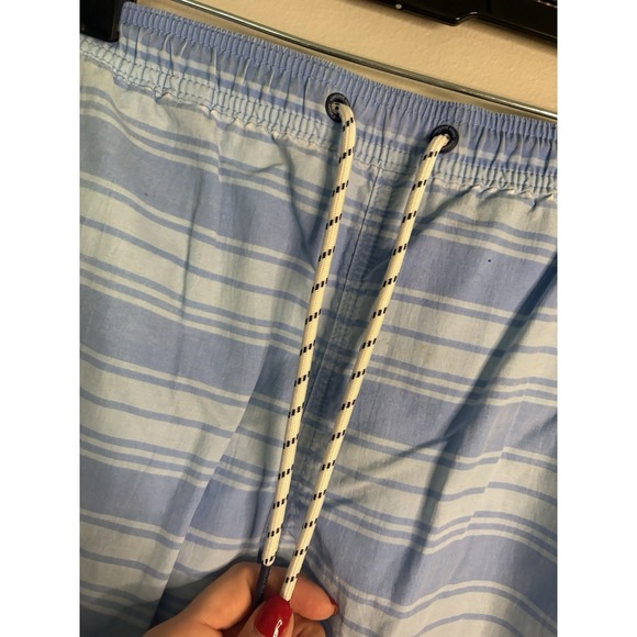 Vineyard Vines Swim Trunk Shorts Mens Large Blue Stripe Stretch Drawstring - Picture 3 of 7